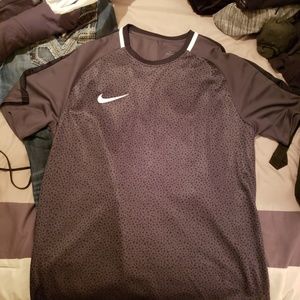 NIKE dri-fit shirt